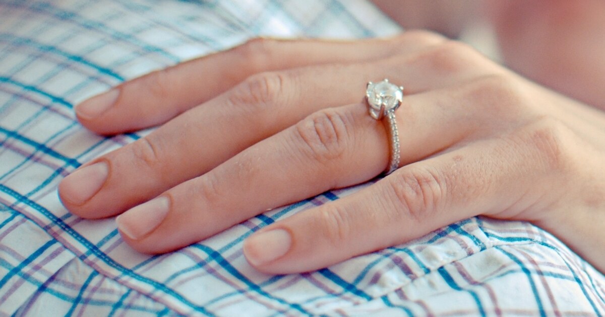 Eljegyzési ajándék ötletek: mit adj a friss jegyespárnak